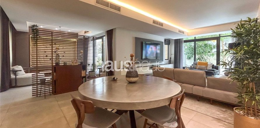 Adosado en DAMAC Hills (Akoya by DAMAC), Dubai, 4 dormitorios, 314 m², № 43893