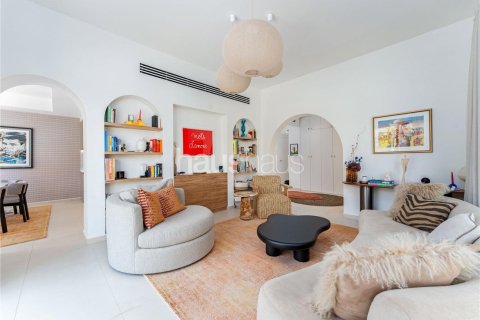 Купить виллу в Al Reem, Арабиан Ранчес, Дубай: 3 спальни, 279м², № 43891 - фото 4