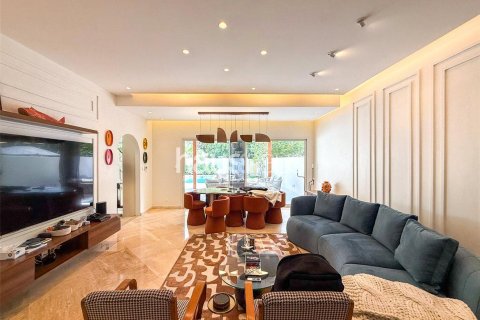 Villa in The Springs, Dubai 3 bedrooms, 218 sq.m. № 43881 - photo 2