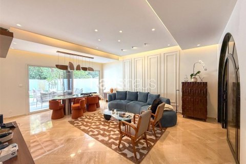 Villa in The Springs, Dubai 3 bedrooms, 218 sq.m. № 43881 - photo 12