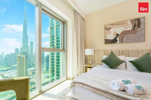 Apartment in Downtown Dubai (Downtown Burj Dubai), Dubai 2 bedrooms, 101.4 sq.m. № 137519 - photo 4