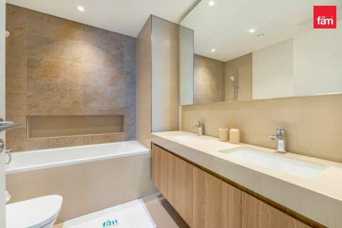 Apartment in Downtown Dubai (Downtown Burj Dubai), Dubai 2 bedrooms, 101.4 sq.m. № 137519 - photo 12