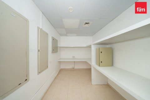 Bureau à Umm Suqeim, Dubai, 1393.5 m², № 137516 - photo 27