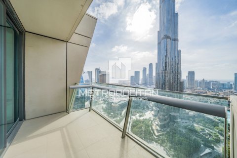 Apartment in Burj Vista, Downtown Dubai (Downtown Burj Dubai), Dubai 3 bedrooms, 191 sq.m. № 5090 - photo 4