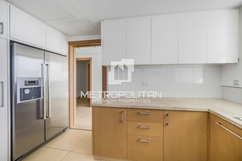Apartment in Burj Vista, Downtown Dubai (Downtown Burj Dubai), Dubai 3 bedrooms, 191 sq.m. № 5090 - photo 6