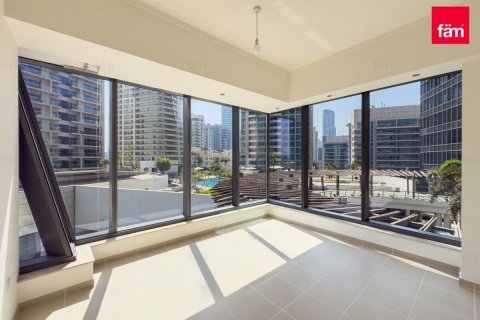 Apartment in Dubai Marina, Dubai 1 bedroom, 67.9 sq.m. № 58139 - photo 1