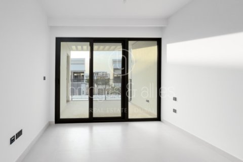 Villa in Dubai 4 bedrooms, 219.5 sq.m. № 77174 - photo 10