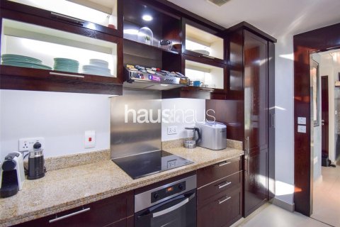 Apartment in The Residences, Downtown Dubai (Downtown Burj Dubai), Dubai 1 bedroom, 84 sq.m. № 43606 - photo 12