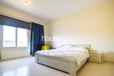 Villa in The Springs, Dubai 3 bedrooms, 228 sq.m. № 43607 - photo 6