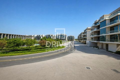 Apartment in Meydan, Dubai 2 bedrooms, 142.61 sq.m. № 138803 - photo 14