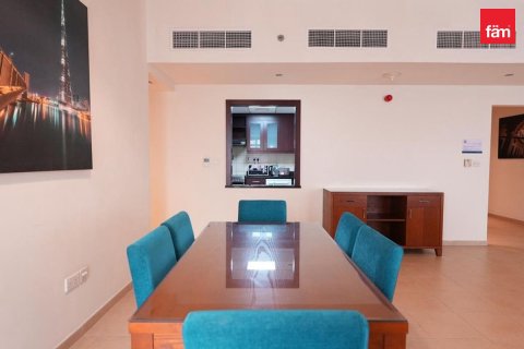 Apartment in Dubai Marina, Dubai 3 bedrooms, 176.5 sq.m. № 13958 - photo 12