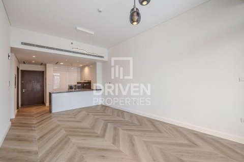 Apartment in Al Wasl, Dubai 2 bedrooms, 126 sq.m. № 65499 - photo 1