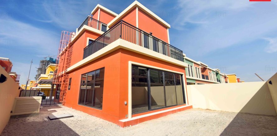 Maison de ville à Dubai, 5 chambres, 219.6 m², № 133086