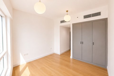 Apartment in Jumeirah Islands, Dubai 3 bedrooms, 146 sq.m. № 134089 - photo 4