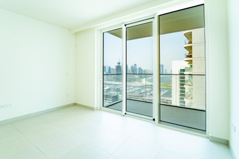 Apartment in Dubai Marina, Dubai 3 bedrooms, 154 sq.m. № 134085 - photo 23