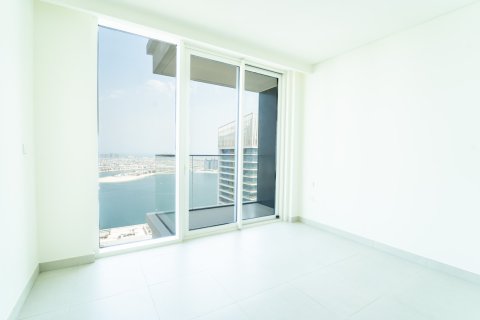 Apartment in Dubai Marina, Dubai 3 bedrooms, 154 sq.m. № 134085 - photo 30