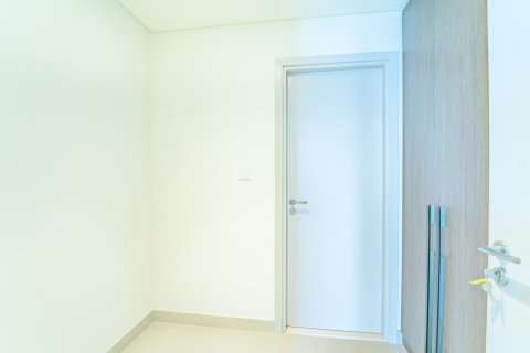 Apartment in Dubai Marina, Dubai 3 bedrooms, 154 sq.m. № 134085 - photo 3