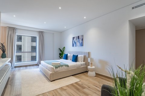Apartment in Dubai Marina, Dubai 3 bedrooms, 202 sq.m. № 134088 - photo 5