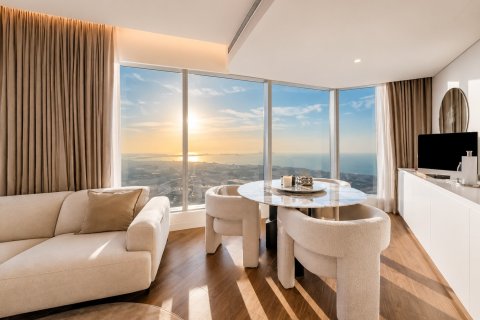 Apartment in Jumeirah Islands, Dubai 2 bedrooms, 98 sq.m. № 134090 - photo 13