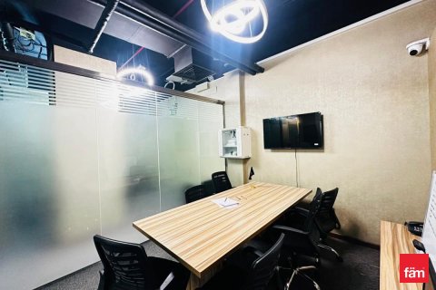 Bureau à Business Bay, Dubai, 115.6 m², № 84904 - photo 2
