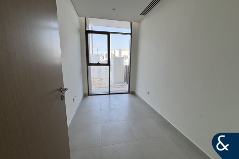Villa en Al Furjan, Dubai, 5 dormitorios, 442 m², № 76146 - foto 7