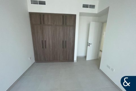 Villa in Town Square, Dubai 4 bedrooms, 261 sq.m. № 76147 - photo 11