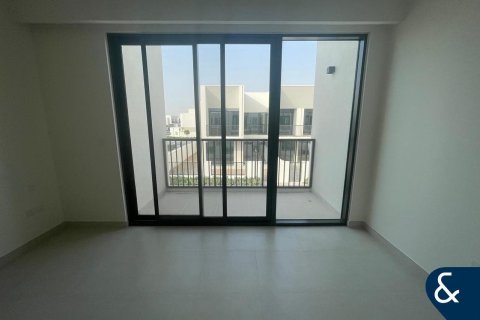 Villa in Town Square, Dubai 4 bedrooms, 261 sq.m. № 76147 - photo 4