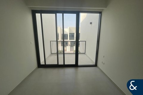 Villa in Town Square, Dubai 4 bedrooms, 261 sq.m. № 76147 - photo 10