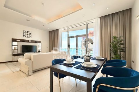 Appartement à Tiara Residences, Palm Jumeirah, Dubai, 1 chambre, 120.31 m², № 136422 - photo 8