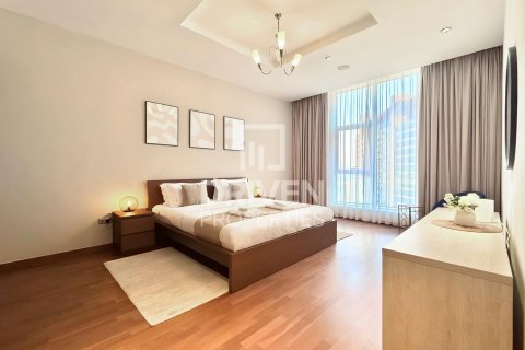 Appartement à Tiara Residences, Palm Jumeirah, Dubai, 1 chambre, 120.31 m², № 136422 - photo 5