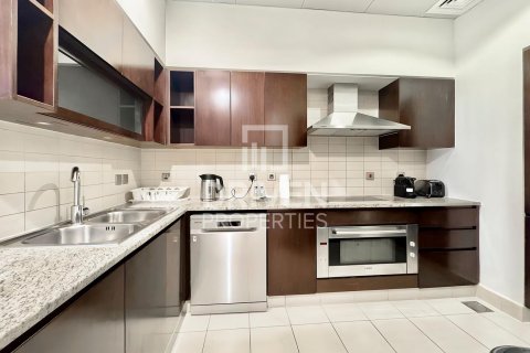 Appartement à Tiara Residences, Palm Jumeirah, Dubai, 1 chambre, 120.31 m², № 136422 - photo 10