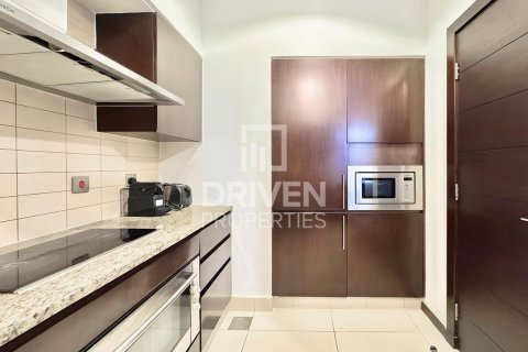 Appartement à Tiara Residences, Palm Jumeirah, Dubai, 1 chambre, 120.31 m², № 136422 - photo 11
