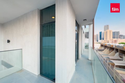 Apartamento en Dubai, 1 dormitorio, 81.4 m², № 97863 - foto 11