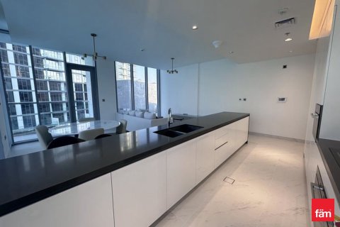 Apartment in Dubai 2 bedrooms, 121.8 sq.m. № 41409 - photo 5