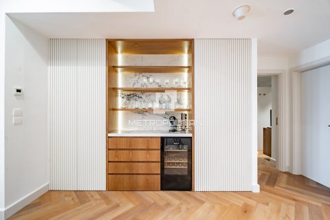 Apartment in Palm Jumeirah, Dubai 2 bedrooms, 203 sq.m. № 74135 - photo 6