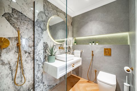 Apartment in Palm Jumeirah, Dubai 2 bedrooms, 203 sq.m. № 74135 - photo 18