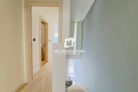 Maison de ville à Rukan, Dubai, 2 chambres, 124 m², № 74133 - photo 6