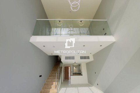 Maison de ville à Rukan, Dubai, 2 chambres, 124 m², № 74133 - photo 4