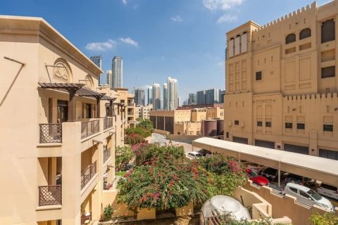 Apartamento en Downtown Dubai (Downtown Burj Dubai), Dubai, 1 dormitorio, 85 m², № 123789 - foto 2