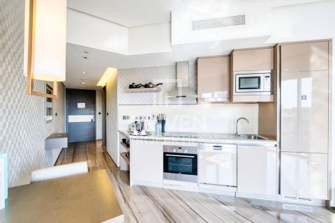 Купить квартиру в Bur Dubai, Дубай: студию, 68м², № 86392 - фото 3