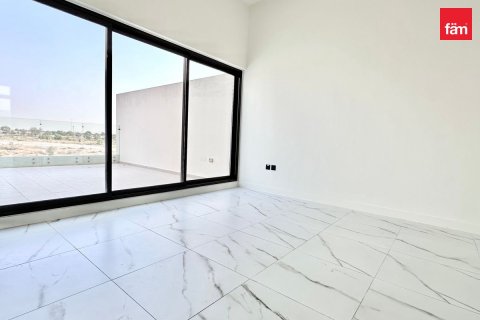 Villa en Dubai, 4 dormitorios, 187.6 m², № 141624 - foto 4