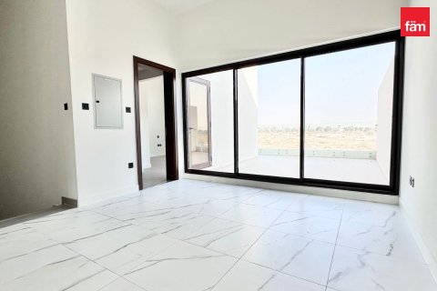 Villa en Dubai, 4 dormitorios, 187.6 m², № 141624 - foto 2