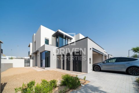 Adosado en Jebel Ali, Dubai, 4 dormitorios, 362.41 m², № 126758 - foto 21