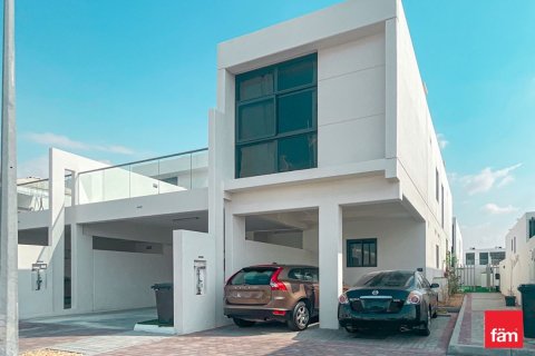 Villa à Dubai, 3 chambres, 174.7 m², № 11675 - photo 1