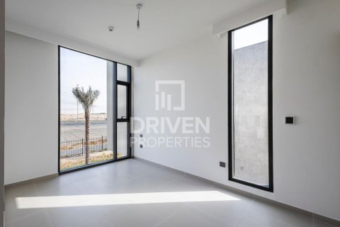 Townhouse in Joy, Arabian Ranches 3, Dubai 4 bedrooms, 223.52 sq.m. № 137201 - photo 6