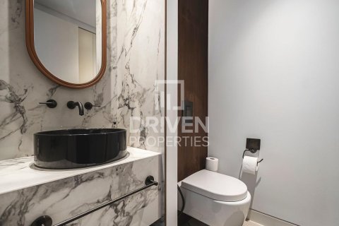 Apartment in Jumeirah Lake Towers, Dubai 1 bedroom, 68.84 sq.m. № 137193 - photo 7