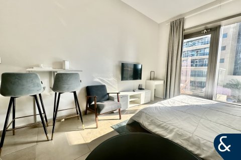 Appartement à Sparkle Towers, Dubai Marina, Dubai, studio, 38 m², № 75380 - photo 9