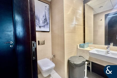 Appartement à Sparkle Towers, Dubai Marina, Dubai, studio, 38 m², № 75380 - photo 7