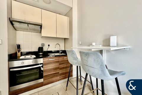 Appartement à Sparkle Towers, Dubai Marina, Dubai, studio, 38 m², № 75380 - photo 4