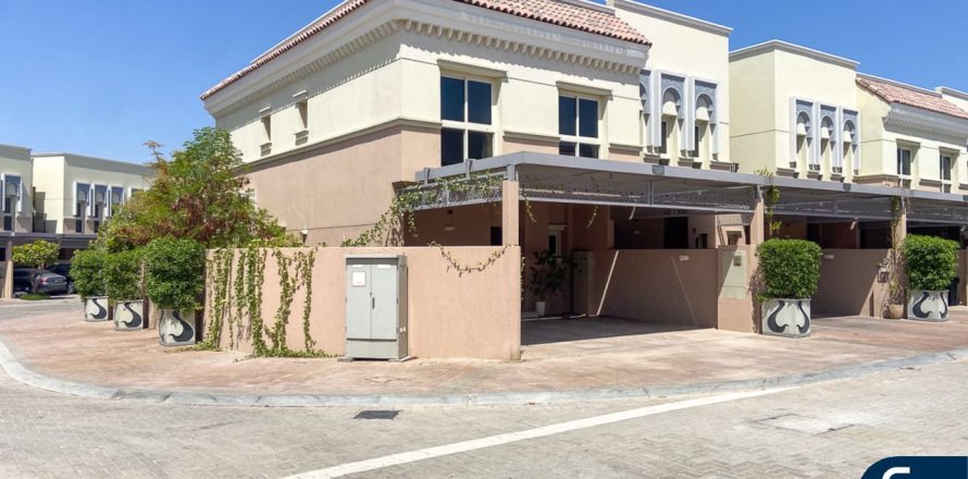 Townhouse in Jumeirah Golf Estates, Dubai 3 bedrooms, 179 sq.m. № 75382